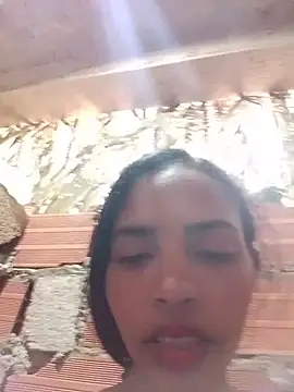 valentina gomez1 online show from April 15, 2026, 12:23 pm