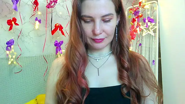 loveslovesflowers online show from February 28, 2026, 4:30 pm