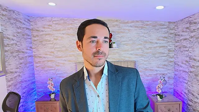 Snapshot of Adams_Sanz chatting on May 20, 2026, 8:37 pm Adams Sanz online show from May 20, 2026, 8:37 pm
