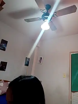 Noeruiz9 online show from April 21, 2026, 6:23 pm