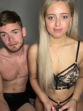 Snapshot of HisDickHerFix chatting on February 25, 2026, 8:29 pm HisDickHerFix online show from February 25, 2026, 8:29 pm