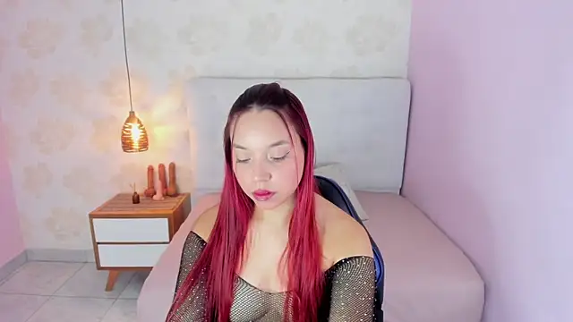 Snapshot of LUCIA_KHAN chatting on February 25, 2026, 7:34 pm LUCIA KHAN online show from February 25, 2026, 7:34 pm