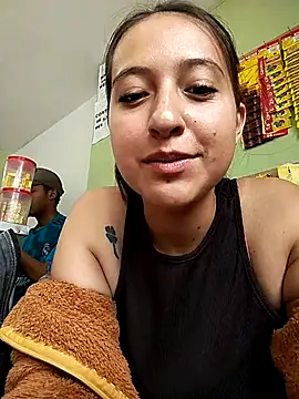 Snapshot of MaskedLatinaX chatting on May 1, 2026, 3:05 pm MaskedLatinaX online show from May 1, 2026, 3:05 pm