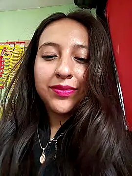 Snapshot of MaskedLatinaX chatting on May 12, 2026, 3:20 pm MaskedLatinaX online show from May 12, 2026, 3:20 pm
