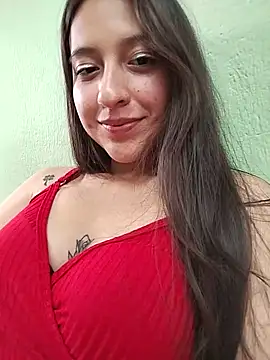 Snapshot of MaskedLatinaX chatting on May 30, 2026, 4:15 pm MaskedLatinaX online show from May 30, 2026, 4:15 pm
