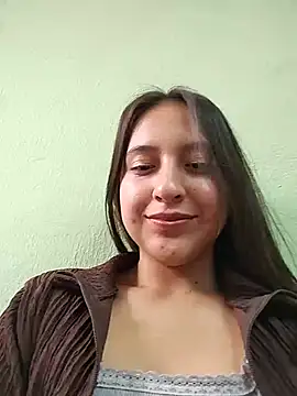 Snapshot of MaskedLatinaX chatting on June 6, 2026, 6:01 pm MaskedLatinaX online show from June 6, 2026, 6:01 pm