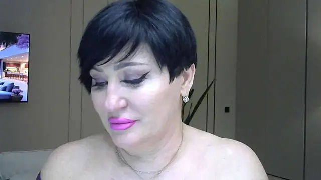 Snapshot of Kleotempt chatting on May 11, 2026, 8:39 pm Kleotempt online show from May 11, 2026, 8:39 pm