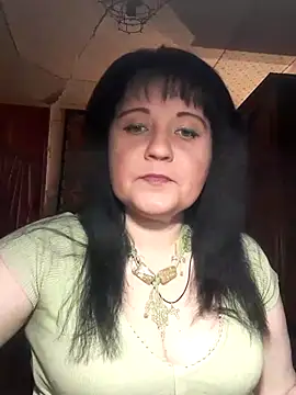 Snapshot of Apelsinkaa chatting on May 10, 2026, 3:28 pm Apelsinkaa online show from May 10, 2026, 3:28 pm