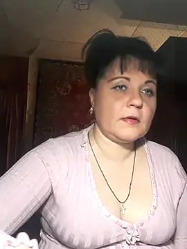 Snapshot of Apelsinkaa chatting on May 16, 2026, 5:23 pm Apelsinkaa online show from May 16, 2026, 5:23 pm