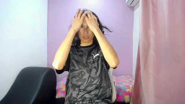 Larry craft online show from April 2, 2026, 8:28 pm