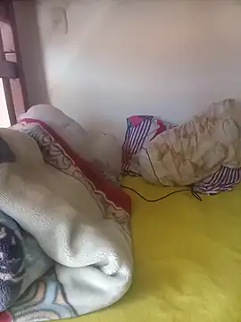 Snapshot of WillowPill5 chatting on February 26, 2026, 3:44 pm WillowPill5 online show from February 26, 2026, 3:44 pm