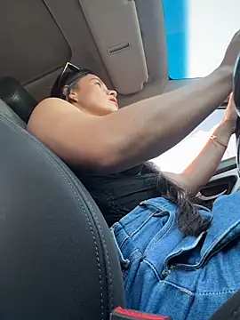 Penny 09 online show from April 22, 2026, 8:54 pm