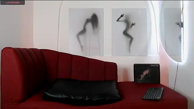 luxesmith online show from March 12, 2026, 10:05 pm