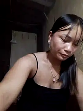 mami-rubi online show from May 24, 2026, 7:52 pm