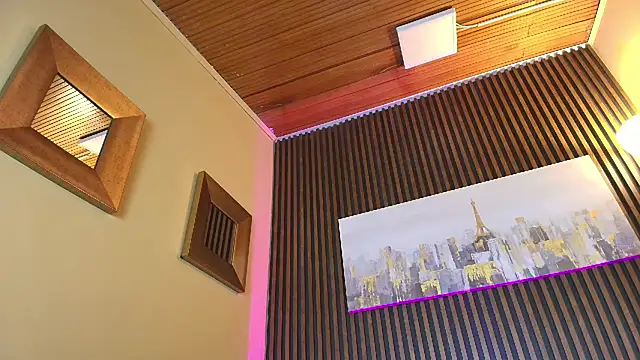 Elisasue online show from July 12, 2026, 4:14 am