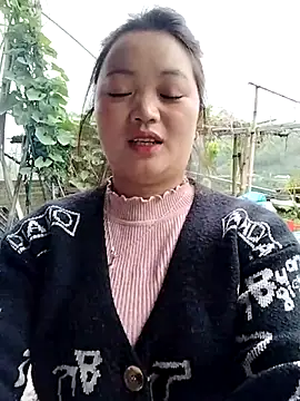 Ttmay- online show from April 2, 2026, 2:42 am