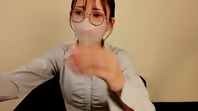 Snapshot of eri2026eri chatting on June 21, 2026, 2:19 pm eri2026eri online show from June 21, 2026, 2:19 pm