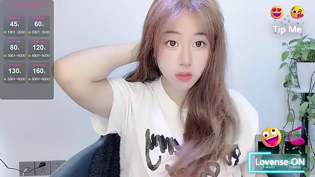 Snapshot of Baixi-01 chatting on June 24, 2026, 5:06 am Baixi-01 online show from June 24, 2026, 5:06 am