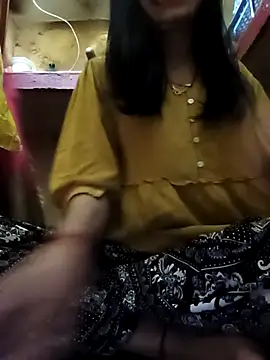 Snapshot of Rashmika_Mandana chatting on February 25, 2026, 7:01 pm Rashmika Mandana online show from February 25, 2026, 7:01 pm