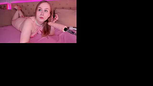 stacy moorex online show from March 12, 2026, 9:32 pm