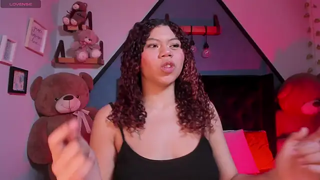 nathasha ebony online show from April 5, 2026, 12:35 pm