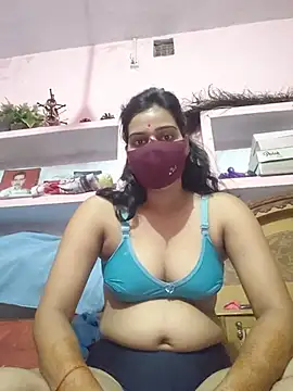 Snapshot of Poonam_bhoji chatting on June 18, 2026, 7:29 pm Poonam bhoji online show from June 18, 2026, 7:29 pm