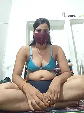 Snapshot of Poonam_bhoji chatting on July 1, 2026, 4:51 pm Poonam bhoji online show from July 1, 2026, 4:51 pm