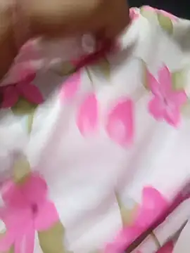 Snapshot of Sofiaa_09 chatting on February 27, 2026, 9:37 pm Sofiaa 09 online show from February 27, 2026, 9:37 pm