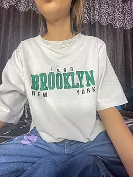 Snapshot of sexy_liciy chatting on March 1, 2026, 7:43 am sexy liciy online show from March 1, 2026, 7:43 am