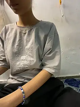 Snapshot of sexy_liciy chatting on April 7, 2026, 4:07 pm sexy liciy online show from April 7, 2026, 4:07 pm