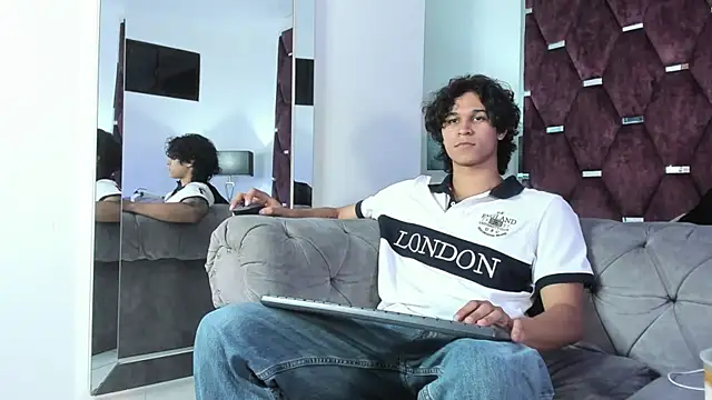 TonyBenedetti online show from March 18, 2026, 8:01 pm