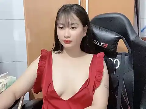 Snapshot of Sunny2868 chatting on February 28, 2026, 5:19 am Sunny2868 online show from February 28, 2026, 5:19 am