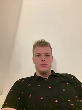 Dencchikk22 online show from February 24, 2026, 8:40 pm