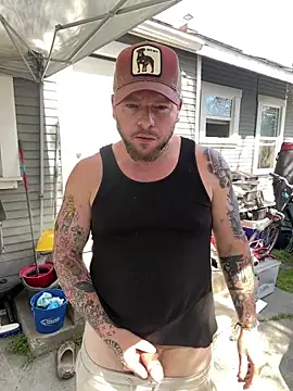 kingcali420 online show from March 10, 2026, 7:41 pm