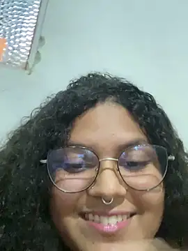 Snapshot of prettydall chatting on February 26, 2026, 11:31 am prettydall online show from February 26, 2026, 11:31 am