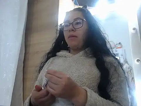 Snapshot of Marian_ballesteros chatting on March 31, 2026, 10:26 am Marian ballesteros online show from March 31, 2026, 10:26 am