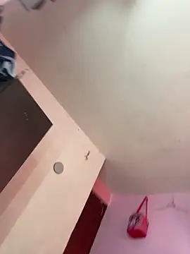 kisscherry8 online show from March 14, 2026, 7:41 pm