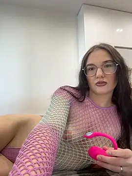 Snapshot of PamelaRuis69 chatting on May 25, 2026, 3:29 pm PamelaRuis69 online show from May 25, 2026, 3:29 pm