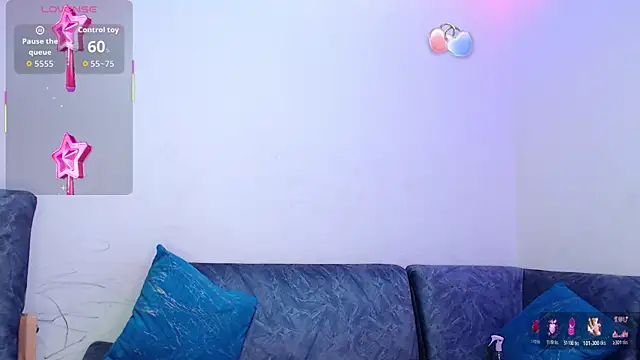 dulce petite69 online show from April 12, 2026, 5:12 am