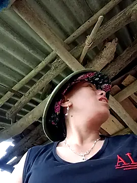 JenyLy68 online show from March 29, 2026, 10:37 am