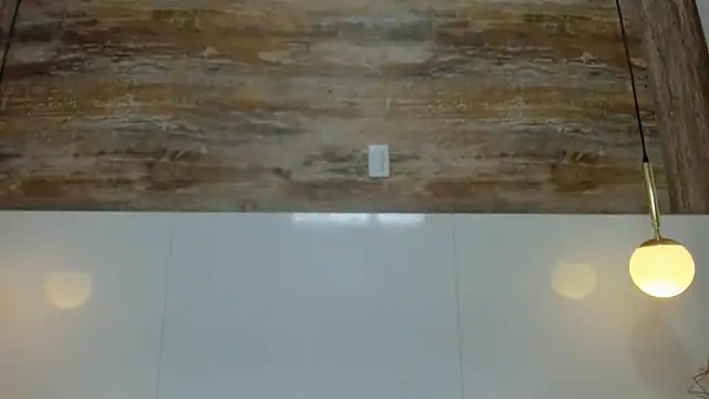 Snapshot of Nikol_Lopez_ chatting on April 11, 2026, 11:03 am Nikol Lopez online show from April 11, 2026, 11:03 am
