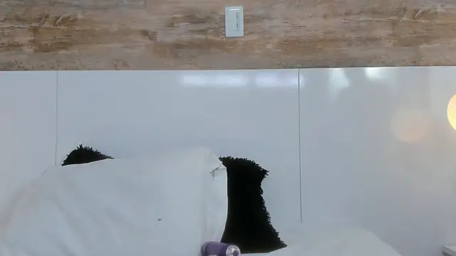 Snapshot of Nikol_Lopez_ chatting on April 12, 2026, 11:04 am Nikol Lopez online show from April 12, 2026, 11:04 am