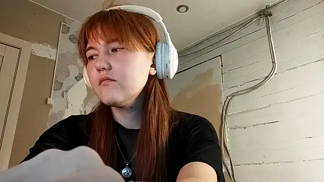 DinaFirebird online show from March 2, 2026, 6:36 am