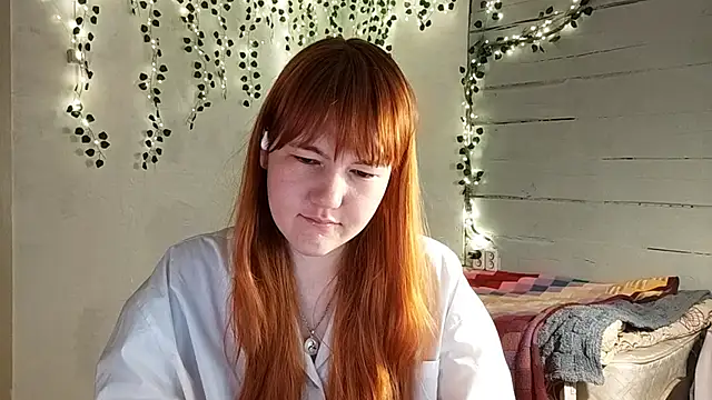 DinaFirebird online show from April 8, 2026, 5:18 am