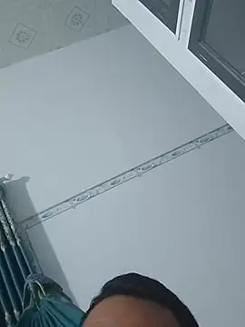 Snapshot of girldam1x95 chatting on February 25, 2026, 11:31 am girldam1x95 online show from February 25, 2026, 11:31 am