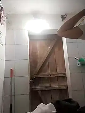 Ivy Trix2 online show from March 21, 2026, 3:44 am