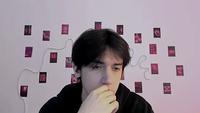 Snapshot of niko_vorn chatting on March 1, 2026, 10:06 am niko vorn online show from March 1, 2026, 10:06 am