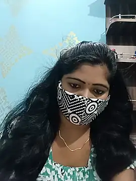 Snapshot of Hey__honey chatting on June 18, 2026, 7:41 am Hey honey online show from June 18, 2026, 7:41 am