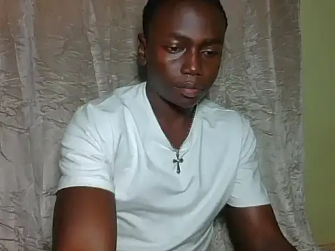 Snapshot of darkerberryguy chatting on May 15, 2026, 9:05 am darkerberryguy online show from May 15, 2026, 9:05 am