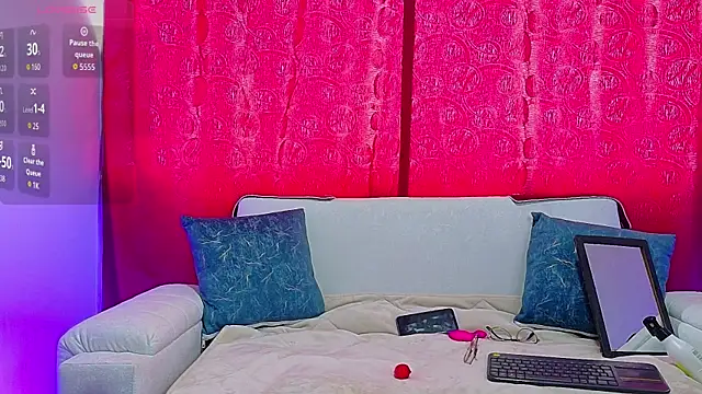 Snapshot of Double_Delight chatting on May 19, 2026, 2:23 pm Double Delight online show from May 19, 2026, 2:23 pm